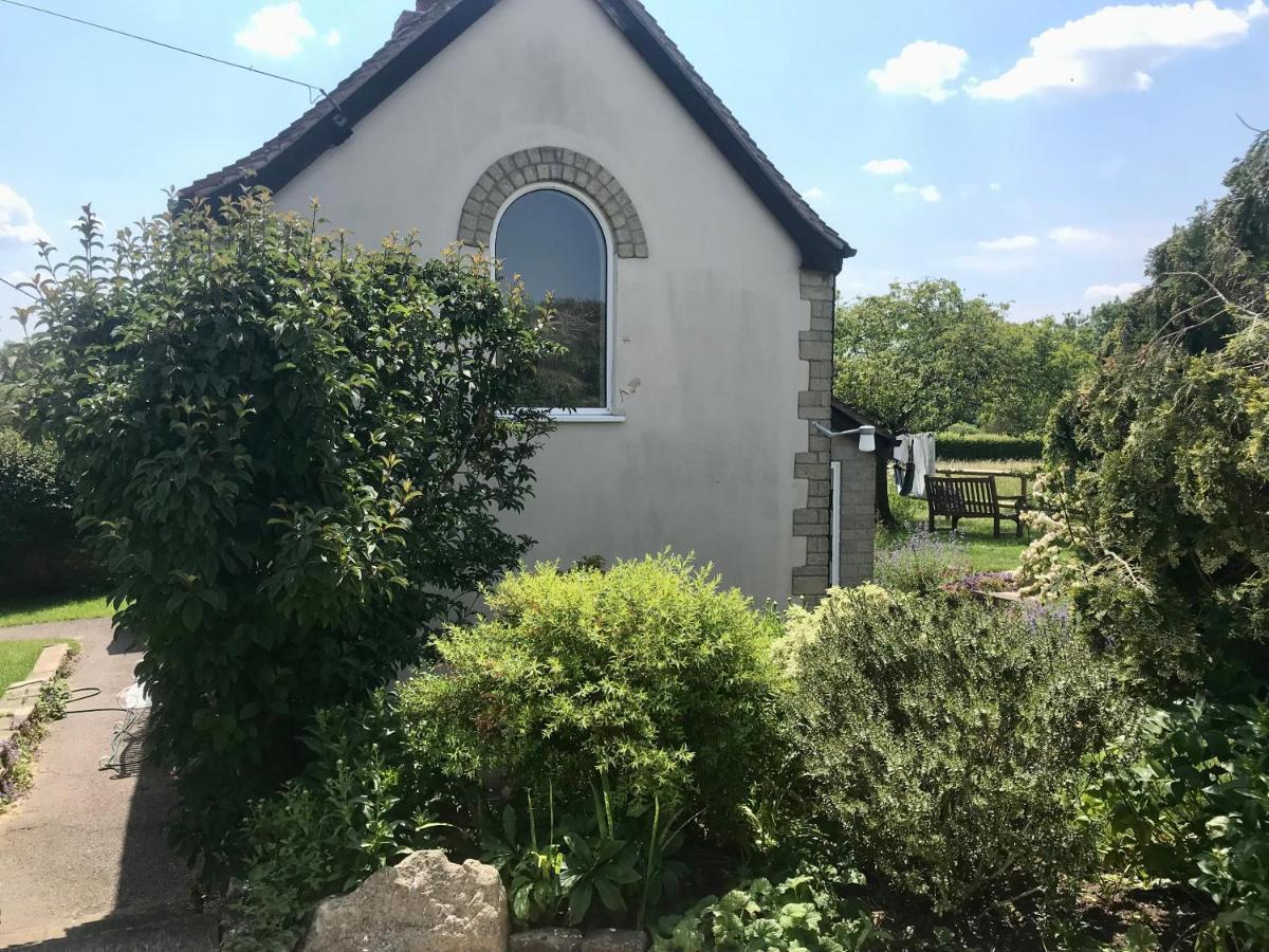 Charming Modernized Country Cottage Near Mere, Wiltshire Mere  ภายนอก รูปภาพ